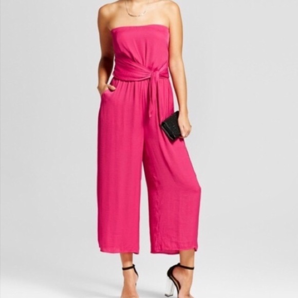 Pants - Pink strapless romper